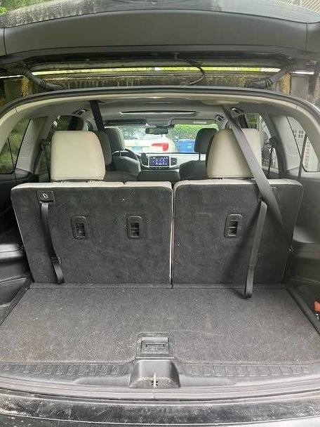 HONDA PILOT 2018 5FNYF6H68JB031934 image