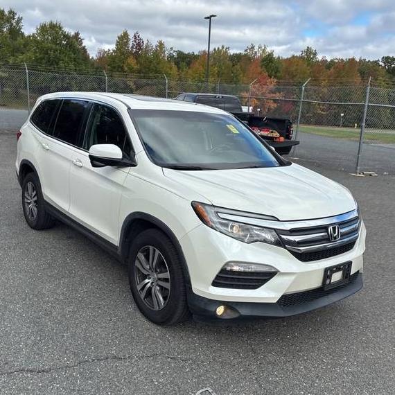HONDA PILOT 2018 5FNYF5H57JB001065 image HONDA PILOT 2018 5FNYF5H57JB001065 image