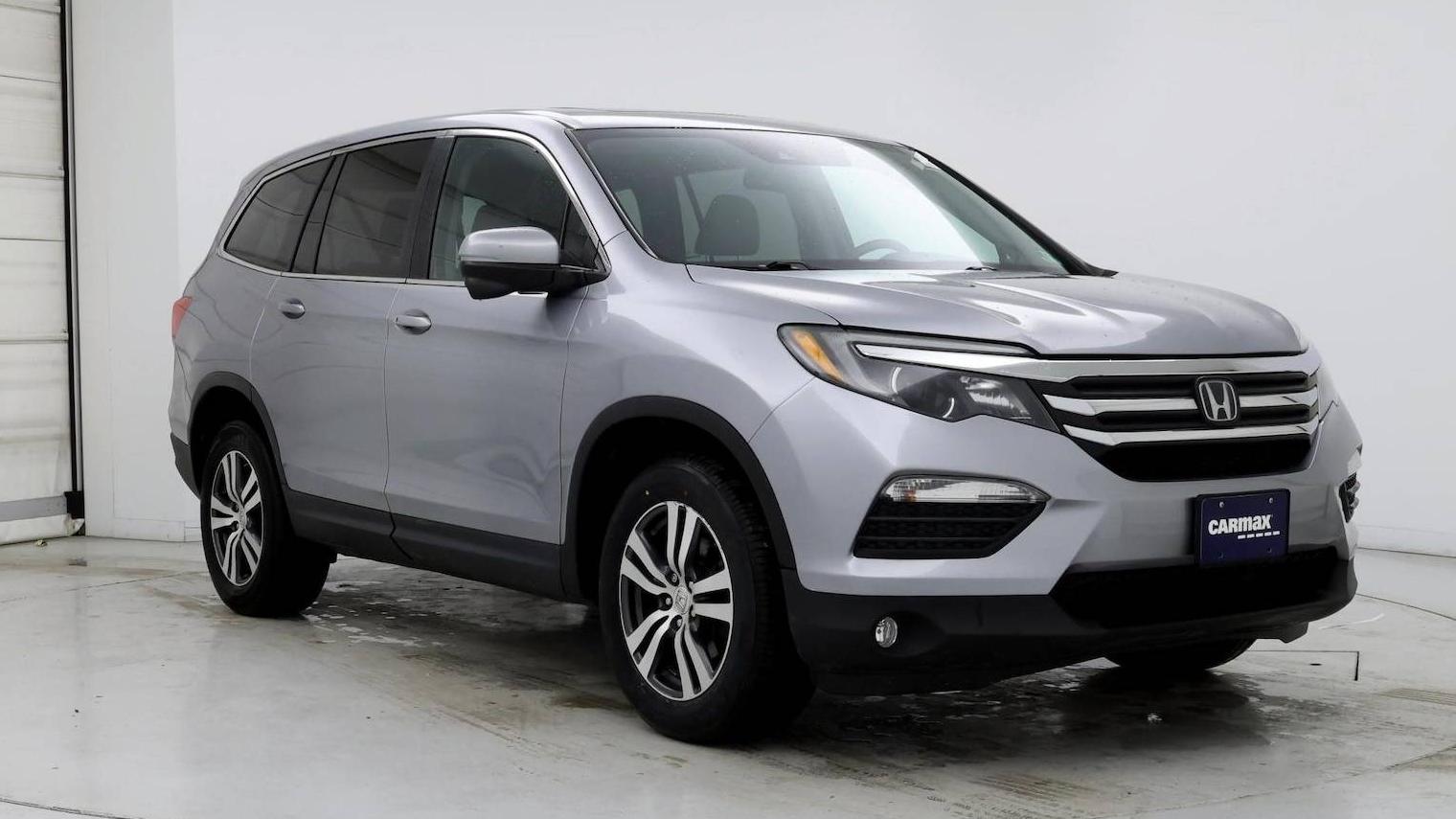 HONDA PILOT 2018 5FNYF6H62JB031900 image