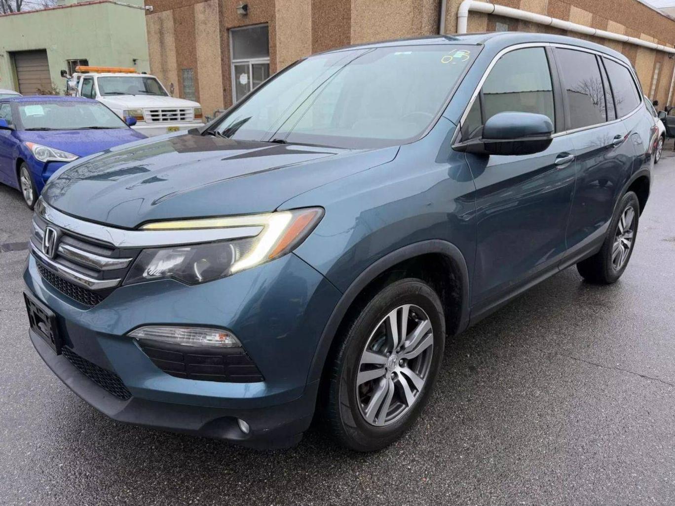 HONDA PILOT 2018 5FNYF6H54JB065263 image