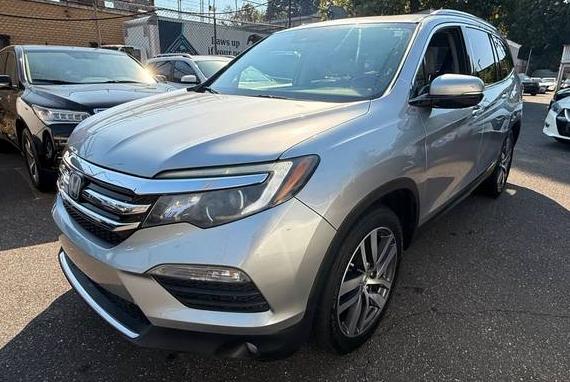 HONDA PILOT 2017 5FNYF5H96HB013527 image HONDA PILOT 2017 5FNYF5H96HB013527 image