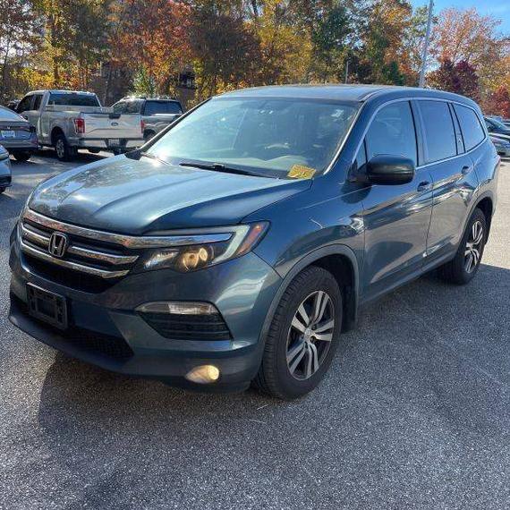 HONDA PILOT 2017 5FNYF6H52HB086431 image HONDA PILOT 2017 5FNYF6H52HB086431 image