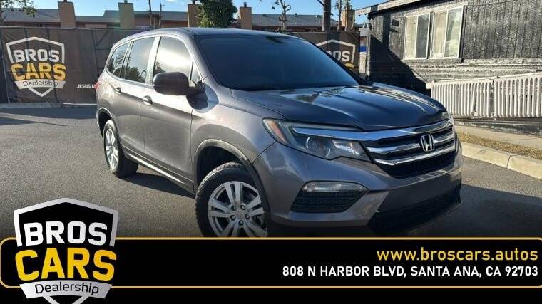 HONDA PILOT 2017 5FNYF5H13HB026844 image