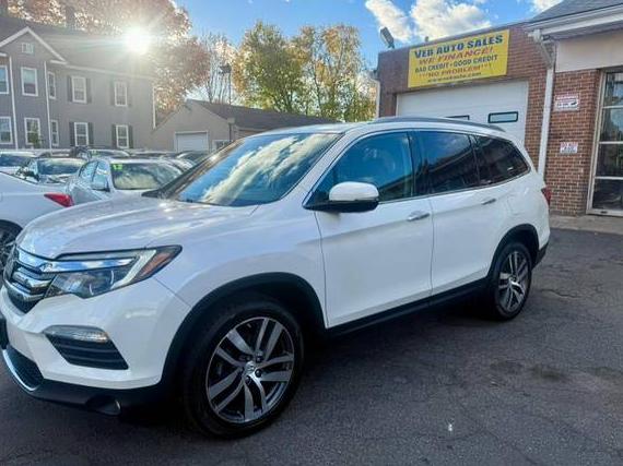 HONDA PILOT 2017 5FNYF6H93HB082679 image