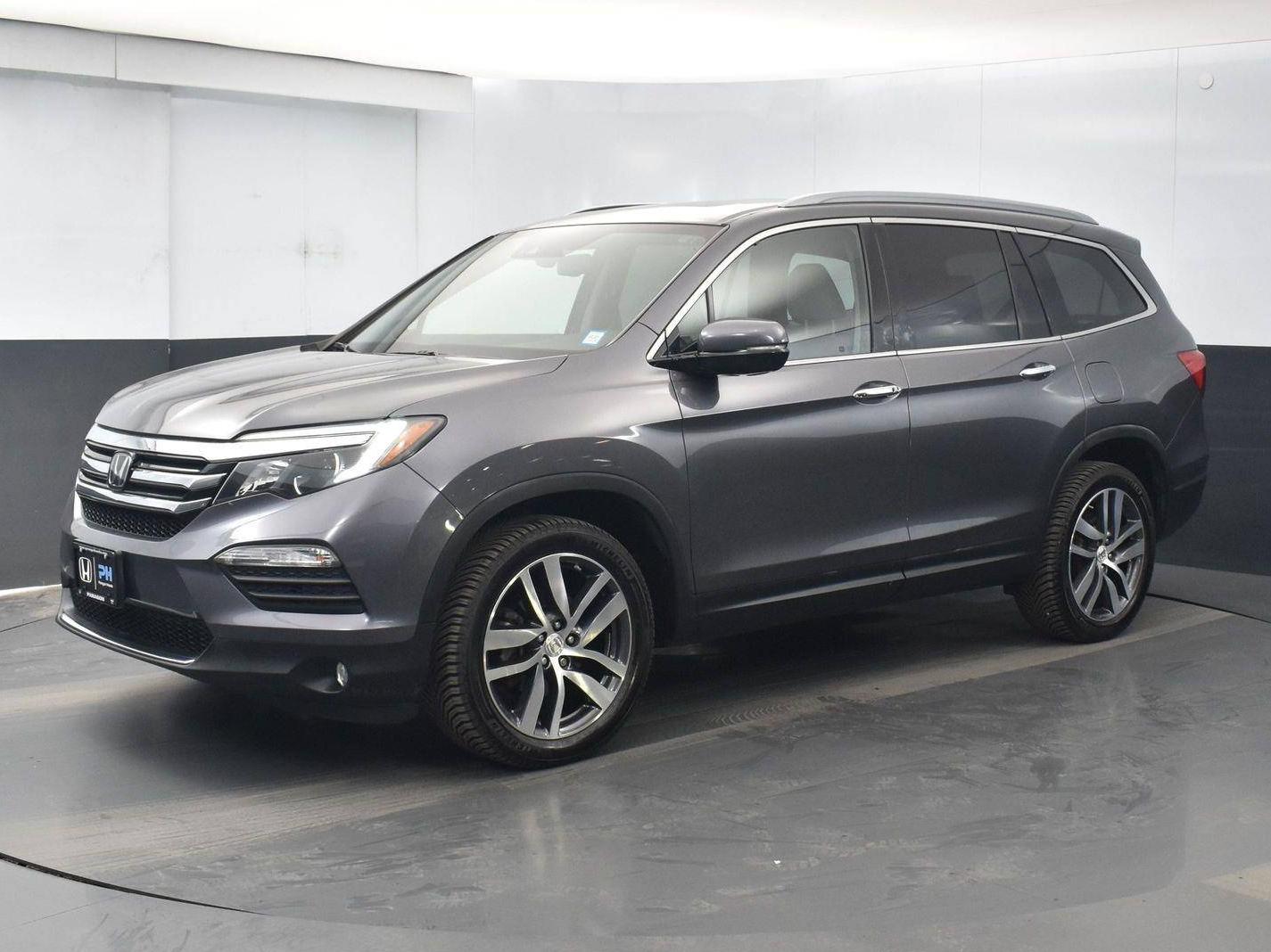 HONDA PILOT 2017 5FNYF6H06HB056448 image