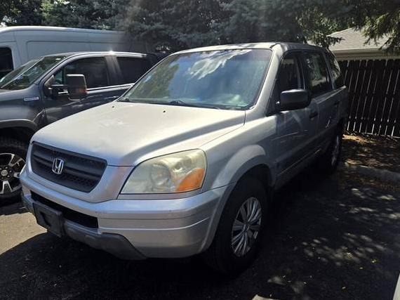 HONDA PILOT 2004 2HKYF18194H538676 image