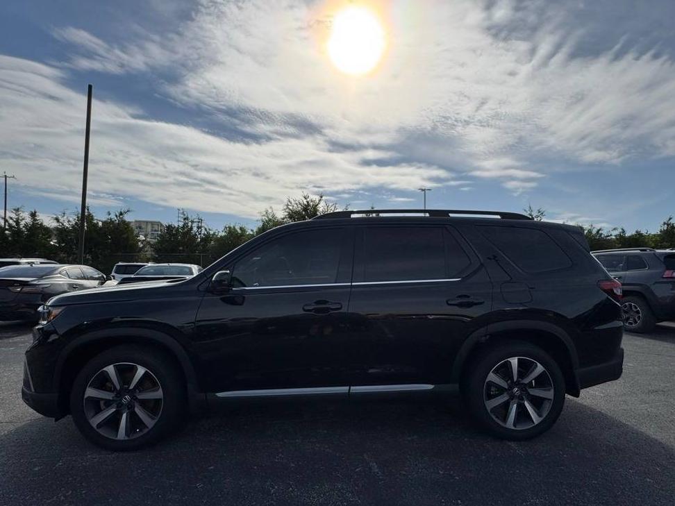 HONDA PILOT 2024 5FNYG1H87RB045935 image