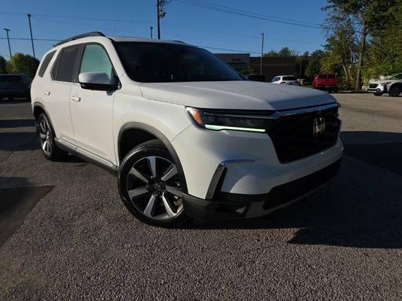 HONDA PILOT 2024 5FNYG1H8XRB027946 image