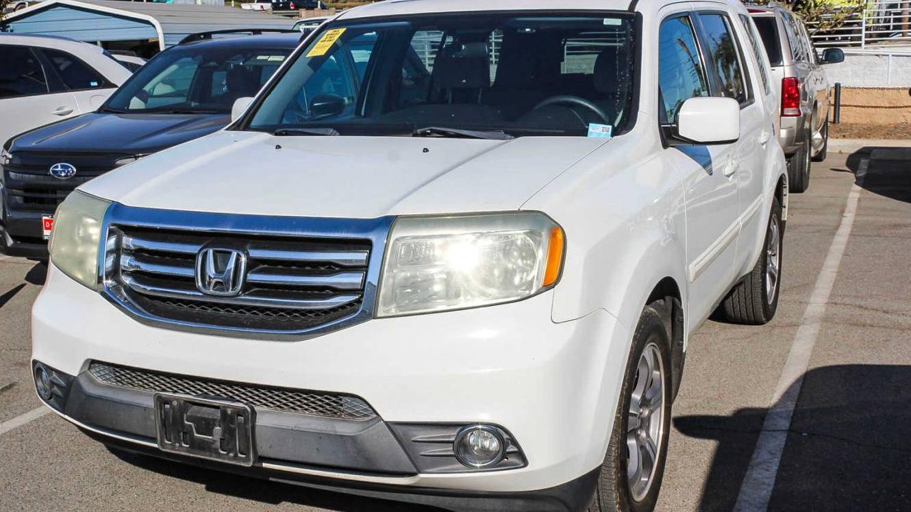 HONDA PILOT 2015 5FNYF3H32FB014140 image