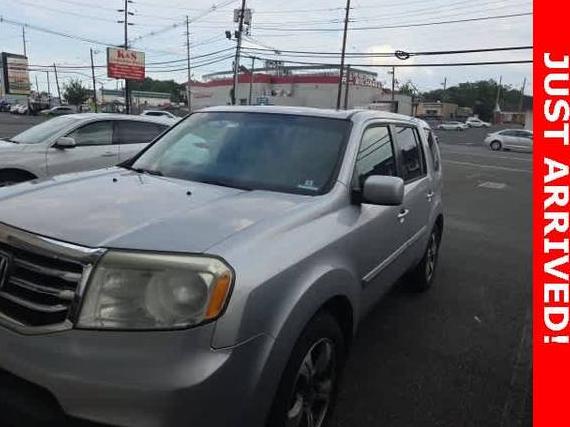 HONDA PILOT 2015 5FNYF4H32FB069452 image