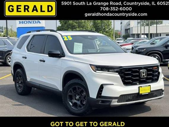 HONDA PILOT 2025 5FNYG1H68SB023835 image