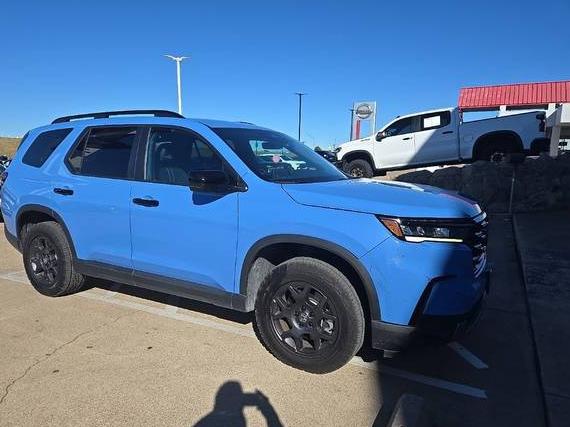 HONDA PILOT 2025 5FNYG1H61SB001059 image