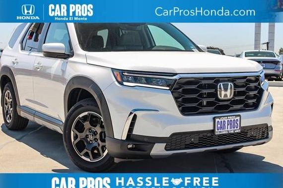 HONDA PILOT 2025 5FNYG1H40SB106965 image