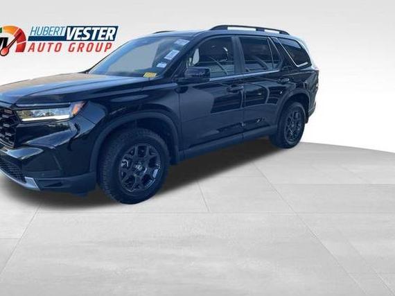 HONDA PILOT 2025 5FNYG1H68SB053837 image