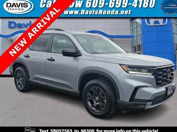 HONDA PILOT 2025 5FNYG1H66SB057563 image