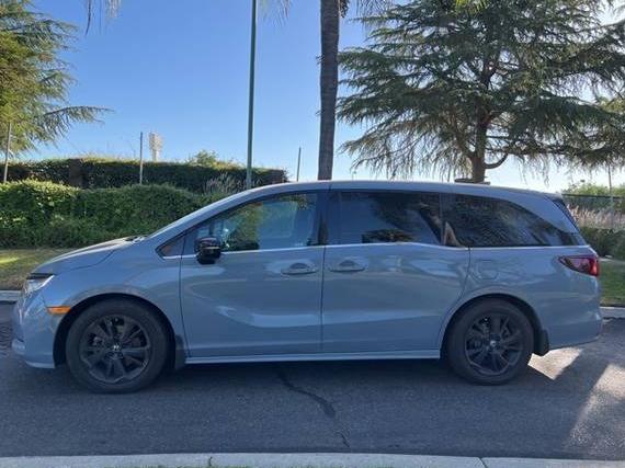 HONDA ODYSSEY 2023 5FNRL6H77PB048870 image