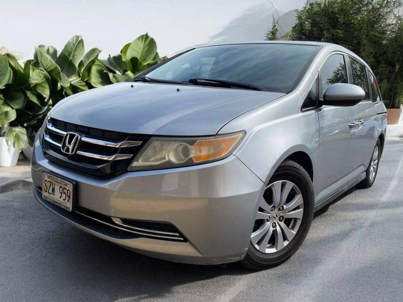 HONDA ODYSSEY 2016 5FNRL5H40GB138958 image