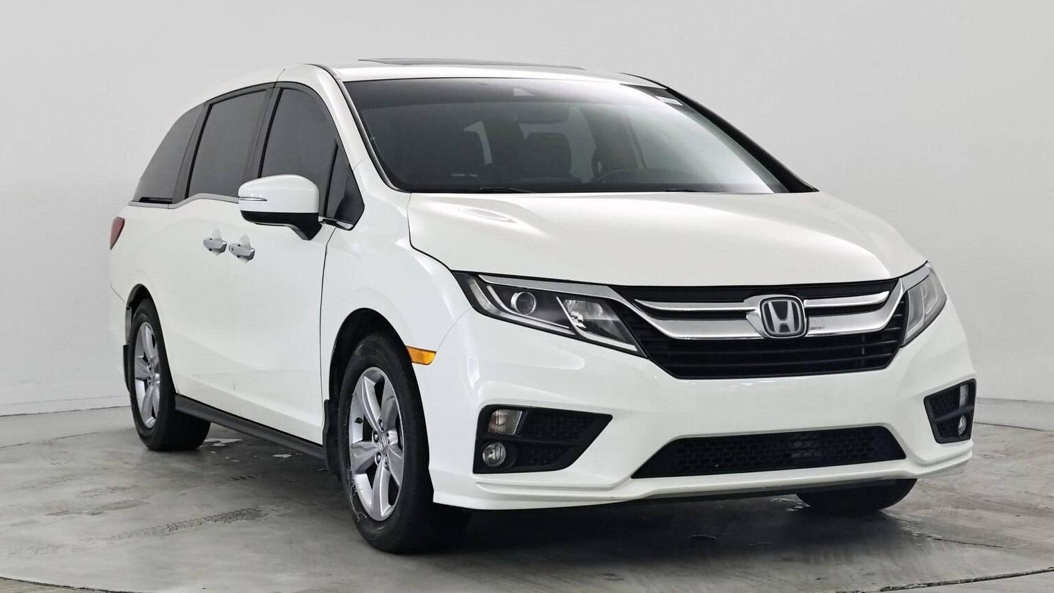 HONDA ODYSSEY 2019 5FNRL6H72KB001139 image