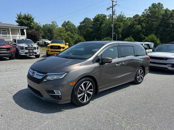 HONDA ODYSSEY 2019 5FNRL6H9XKB025836 image