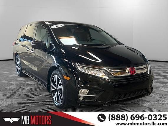 HONDA ODYSSEY 2019 5FNRL6H83KB500444 image