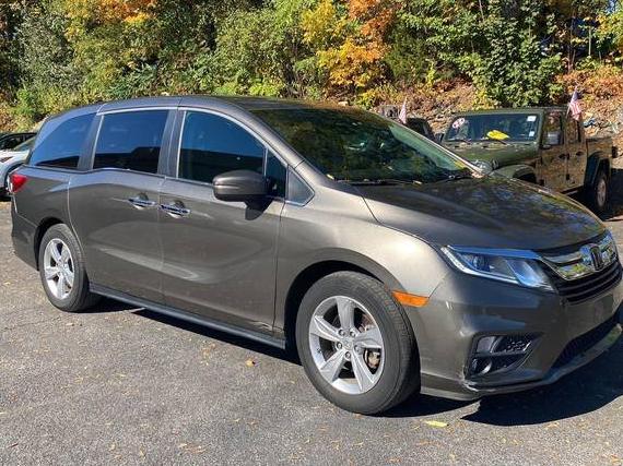 HONDA ODYSSEY 2018 5FNRL6H77JB004925 image