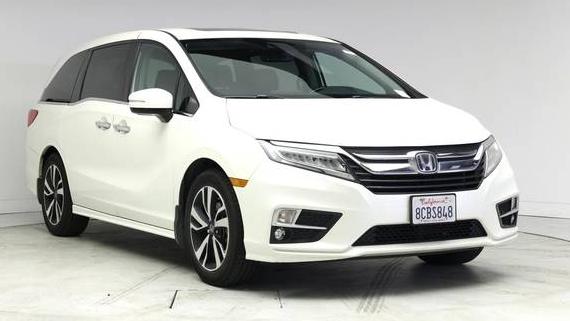 HONDA ODYSSEY 2018 5FNRL6H96JB079052 image