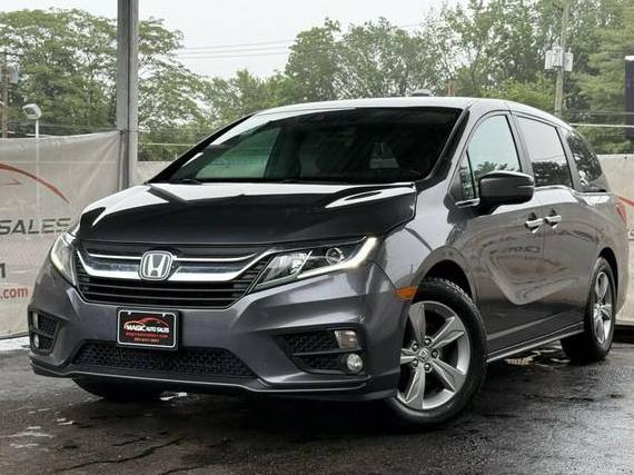 HONDA ODYSSEY 2018 5FNRL6H76JB017830 image