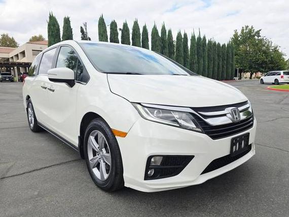 HONDA ODYSSEY 2018 5FNRL6H59JB045264 image