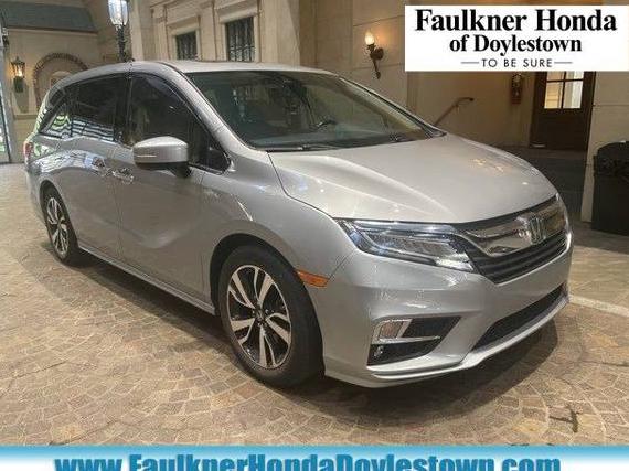 HONDA ODYSSEY 2018 5FNRL6H95JB076711 image