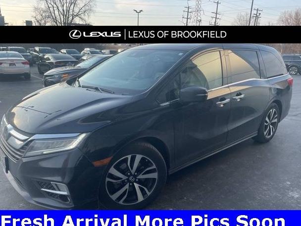 HONDA ODYSSEY 2018 5FNRL6H90JB081234 image