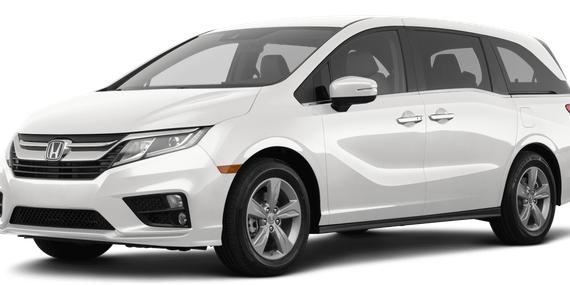 HONDA ODYSSEY 2018 5FNRL6H74JB003599 image
