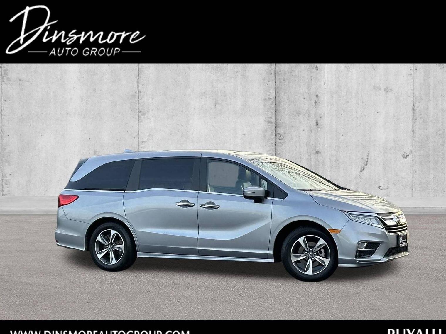 HONDA ODYSSEY 2018 5FNRL6H81JB065020 image