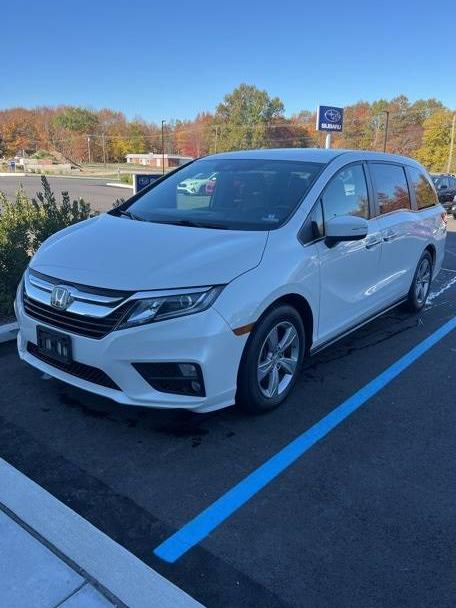 HONDA ODYSSEY 2018 5FNRL6H57JB006124 image