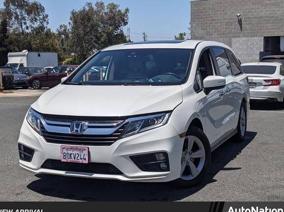 HONDA ODYSSEY 2018 5FNRL6H76JB108788 image