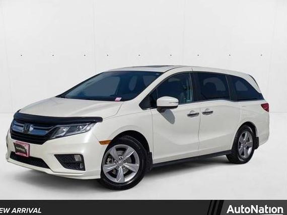 HONDA ODYSSEY 2018 5FNRL6H77JB105379 image