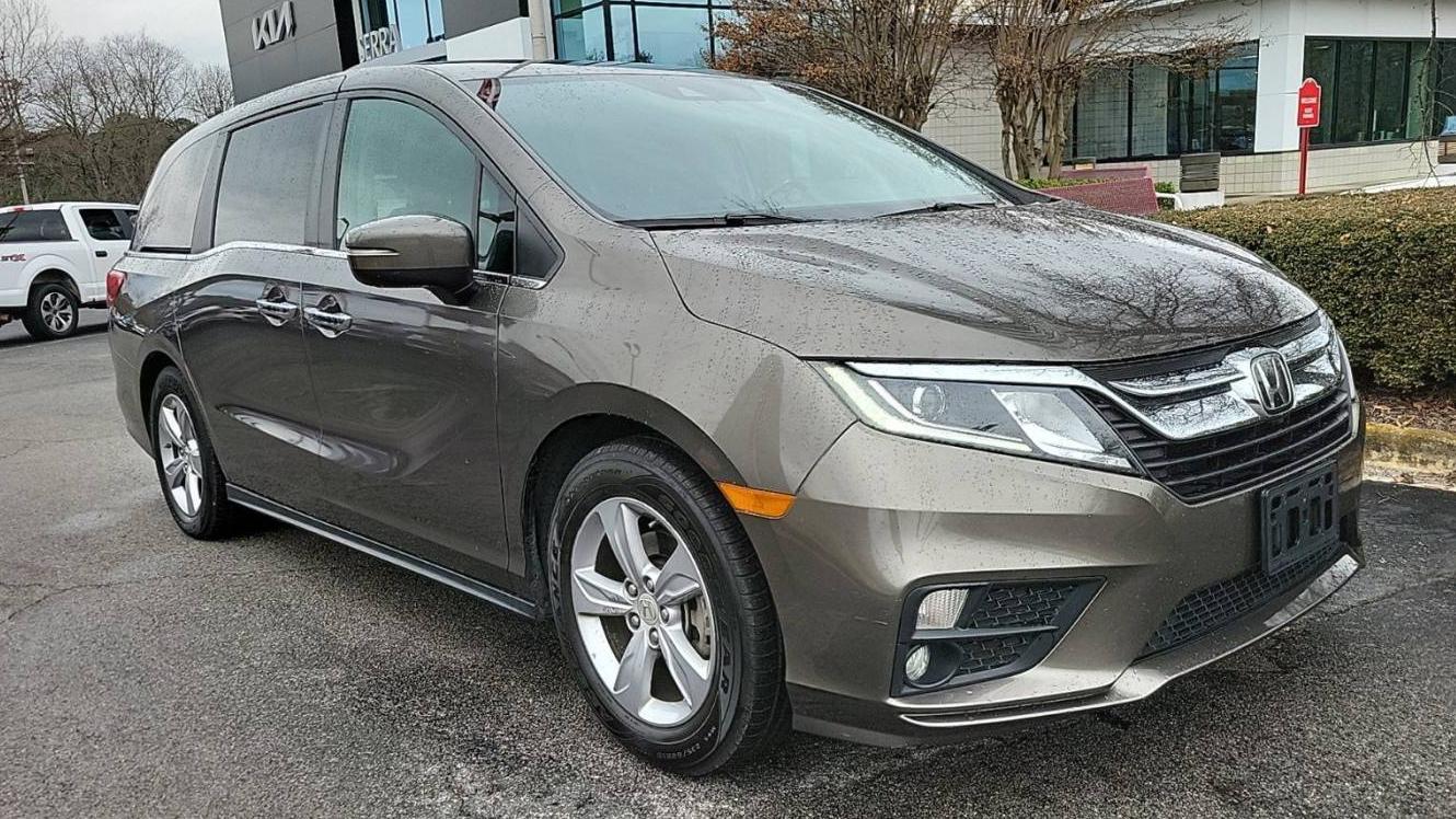 HONDA ODYSSEY 2018 5FNRL6H52JB069146 image