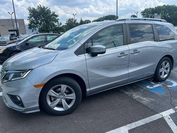 HONDA ODYSSEY 2018 5FNRL6H79JB014176 image