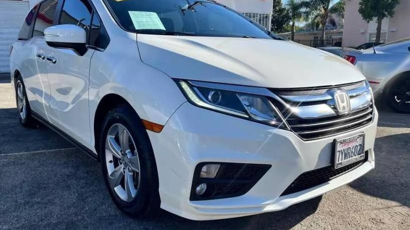 HONDA ODYSSEY 2018 5FNRL6H77JB006495 image