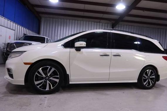 HONDA ODYSSEY 2018 5FNRL6H91JB050073 image