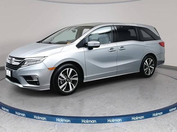 HONDA ODYSSEY 2018 5FNRL6H90JB058357 image