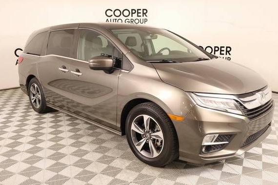 HONDA ODYSSEY 2018 5FNRL6H80JB015287 image