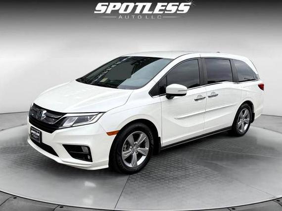 HONDA ODYSSEY 2018 5FNRL6H58JB029301 image
