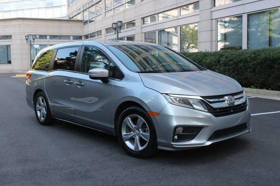 HONDA ODYSSEY 2018 5FNRL6H74JB065357 image