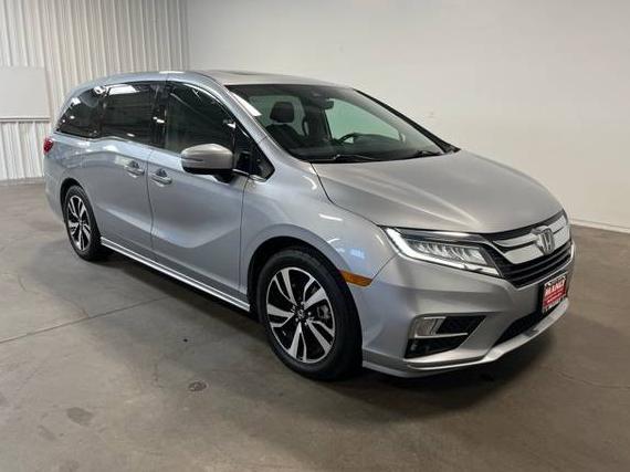 HONDA ODYSSEY 2018 5FNRL6H95JB033454 image