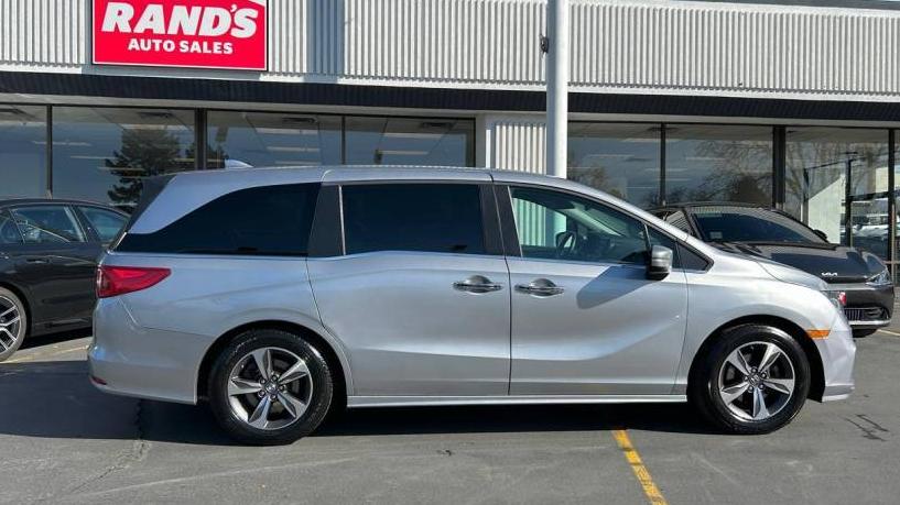 HONDA ODYSSEY 2018 5FNRL6H82JB022967 image