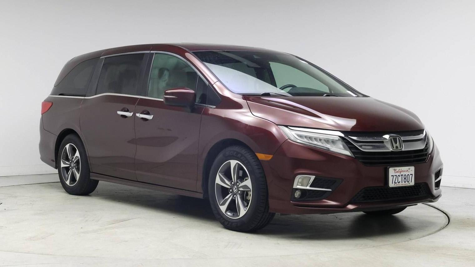 HONDA ODYSSEY 2018 5FNRL6H81JB026590 image