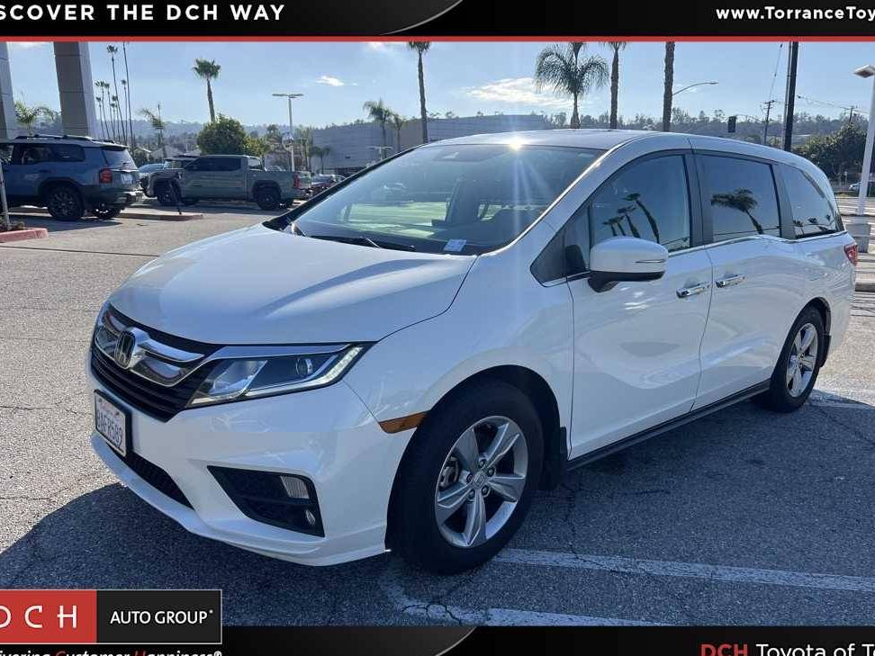 HONDA ODYSSEY 2018 5FNRL6H72JB040991 image