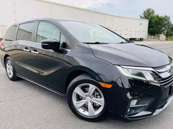 HONDA ODYSSEY 2018 5FNRL6H72JB054731 image