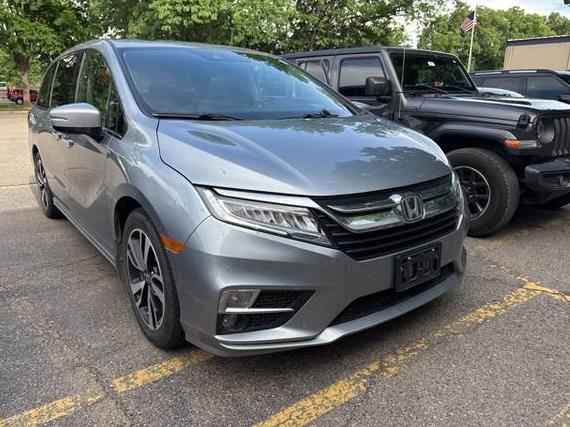 HONDA ODYSSEY 2018 5FNRL6H94JB071032 image
