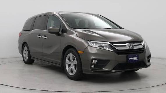 HONDA ODYSSEY 2018 5FNRL6H72JB108352 image